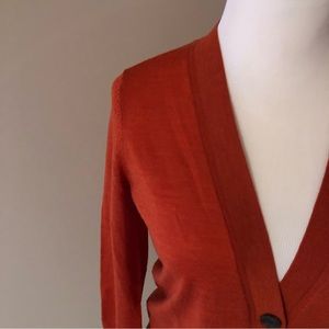 Ann Taylor LOFT v neck cardigan XS